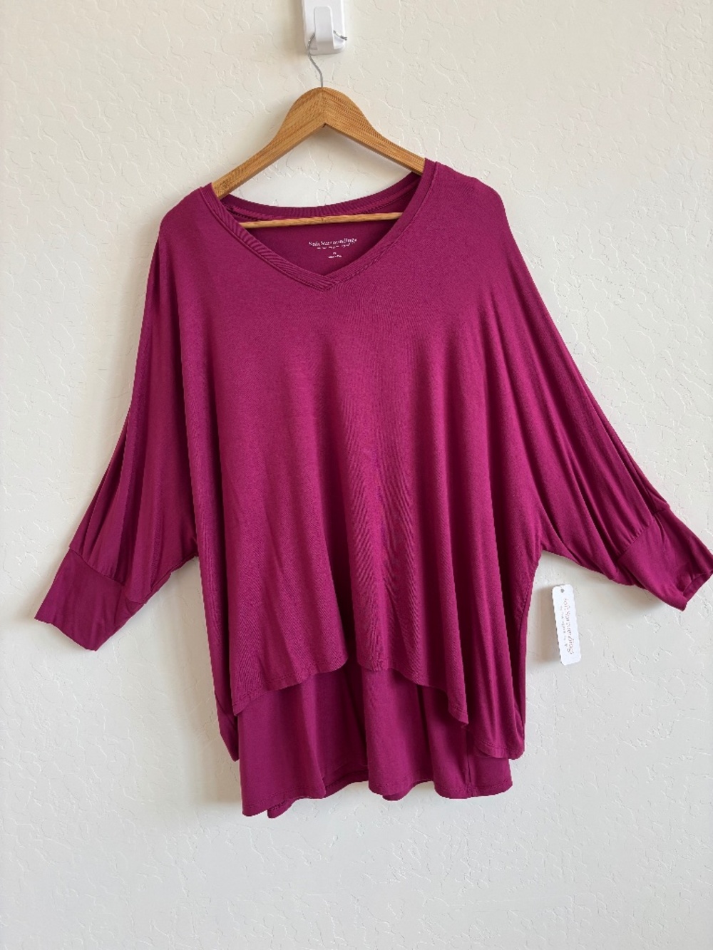 NWT Soft Surroundings Indeevar Layered Tunic Top M Fuchsia Magenta V-Neck, 1X